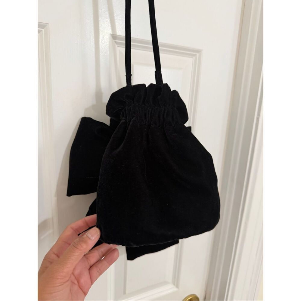 Free People Belle Velvet Bow Bag - Picture 7 of 11
